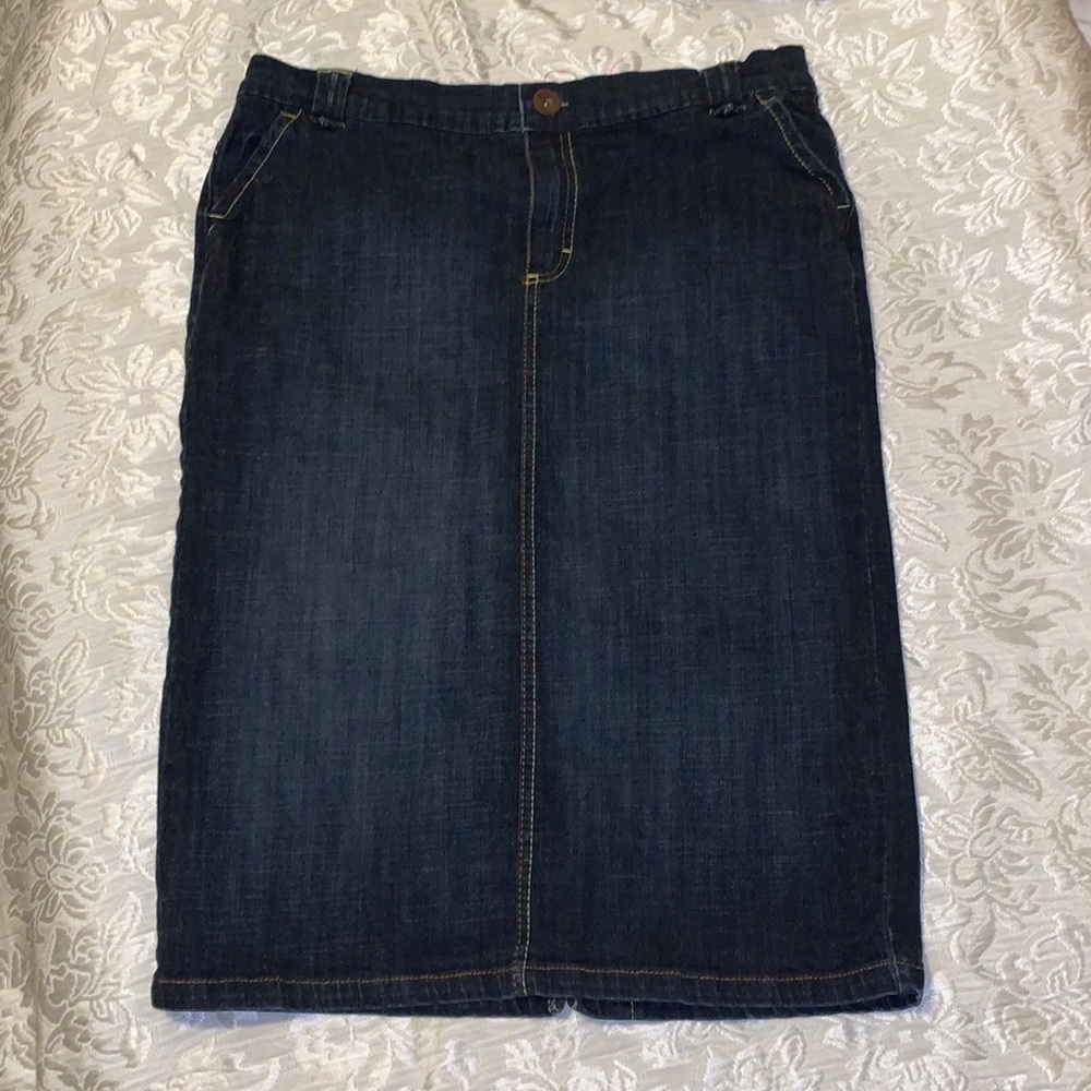 MARKS&SPENSER  skirt  length 64cm 25 in